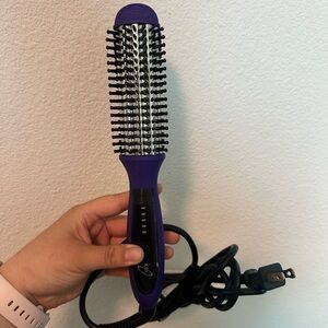 hot air styling brush💜